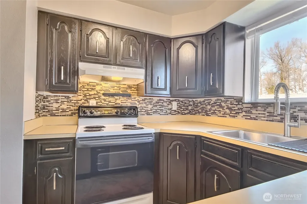 1519 22nd St NE Auburn WA 98002