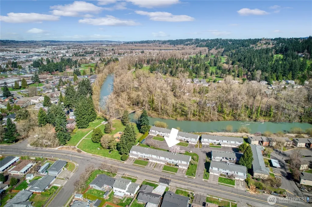1519 22nd St NE Auburn WA 98002