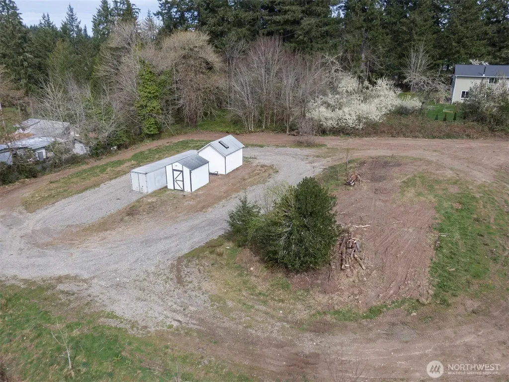 17227 4th Avenue NW Lakebay WA 98349
