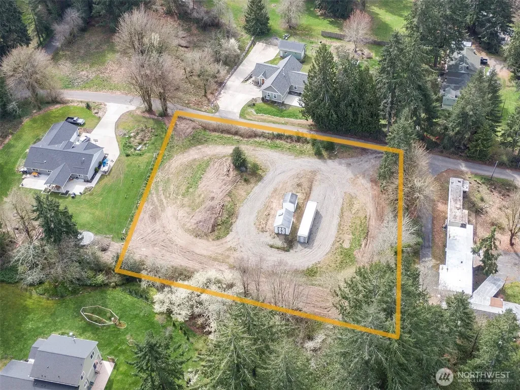 17227 4th Avenue NW Lakebay WA 98349