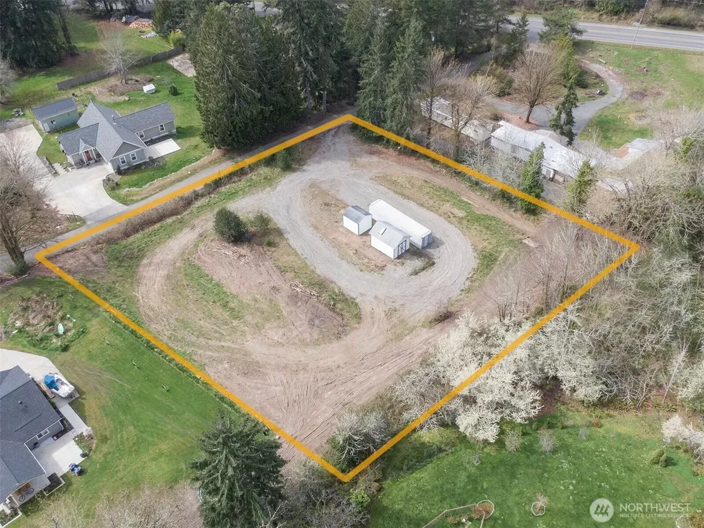 17227 4th Avenue NW Lakebay WA 98349