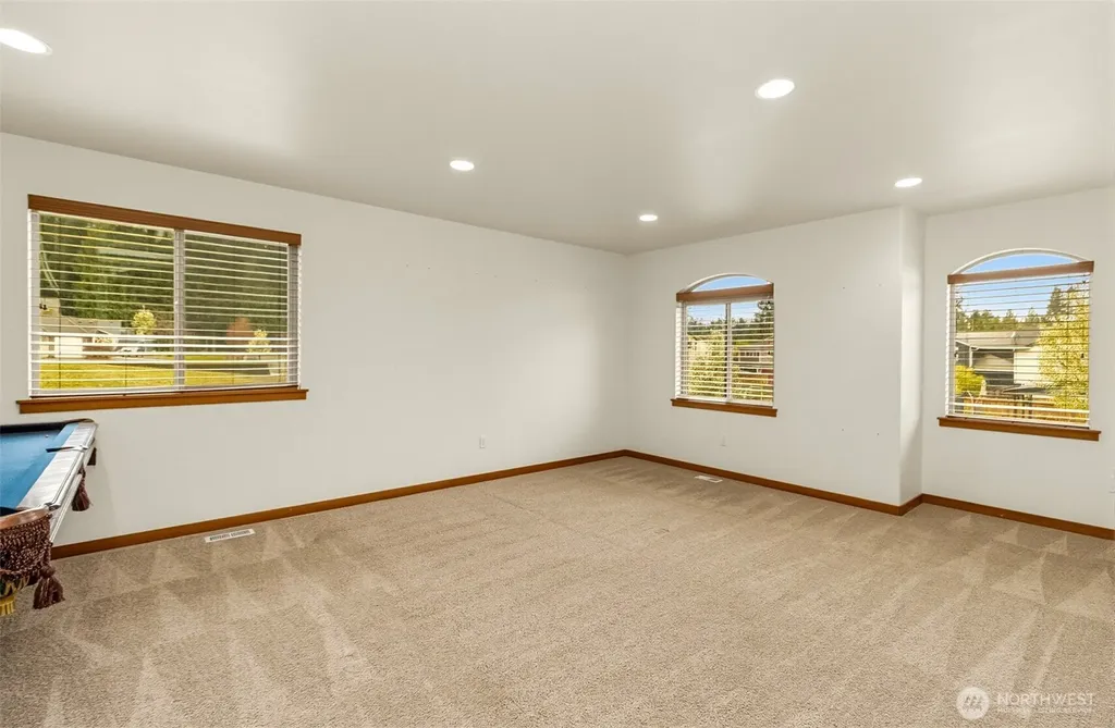 18915 42nd Drive NE Arlington WA 98223