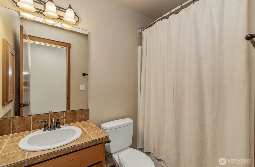 18915 42nd Drive NE Arlington WA 98223