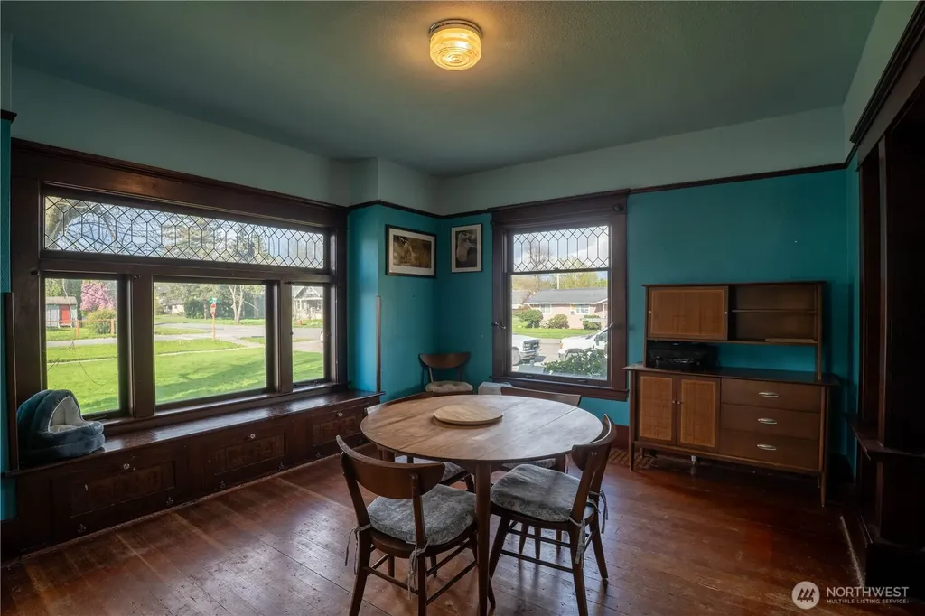 517 Lawson Street Sumas WA 98295