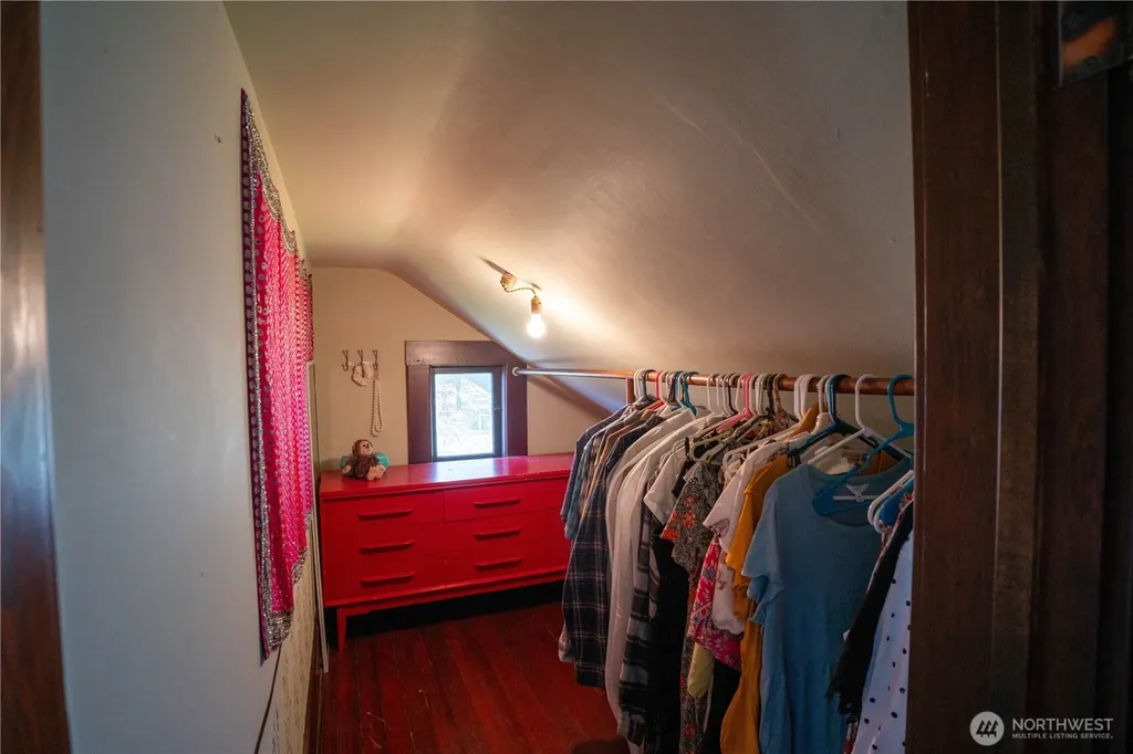 517 Lawson Street Sumas WA 98295
