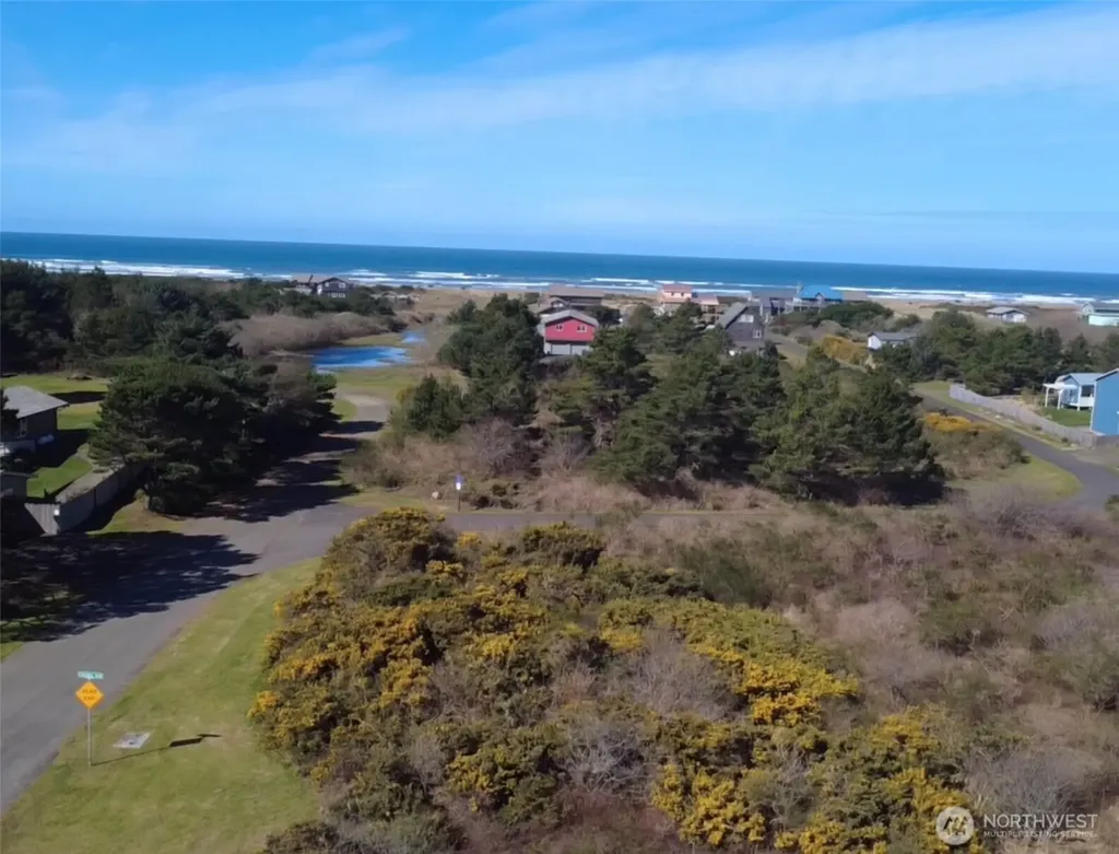 1 Francis Seamore Lane Grayland WA 98547