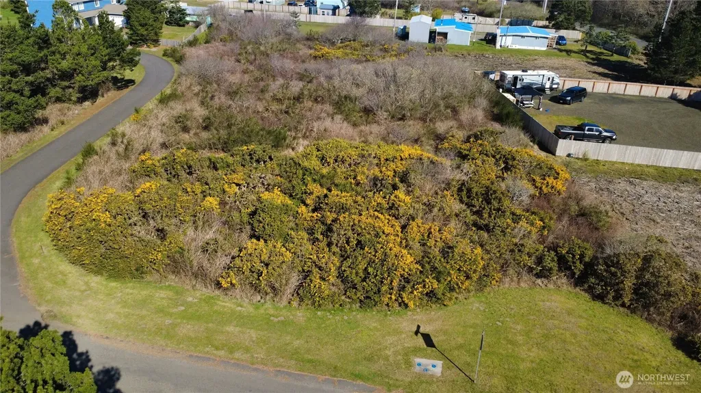 1 Francis Seamore Lane Grayland WA 98547