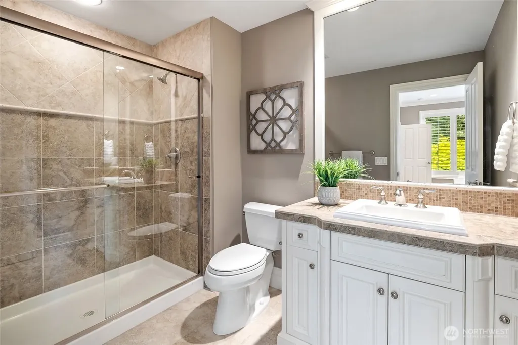 2753 204th Lane NE Sammamish WA 98074
