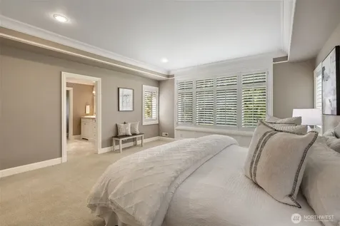 2753 204th Lane NE Sammamish WA 98074