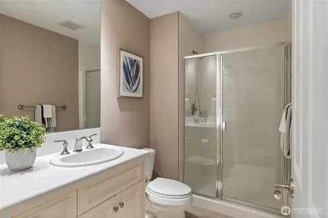 2753 204th Lane NE Sammamish WA 98074