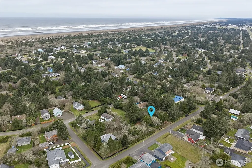 189 S Narwhal Loop SW Ocean Shores WA 98569