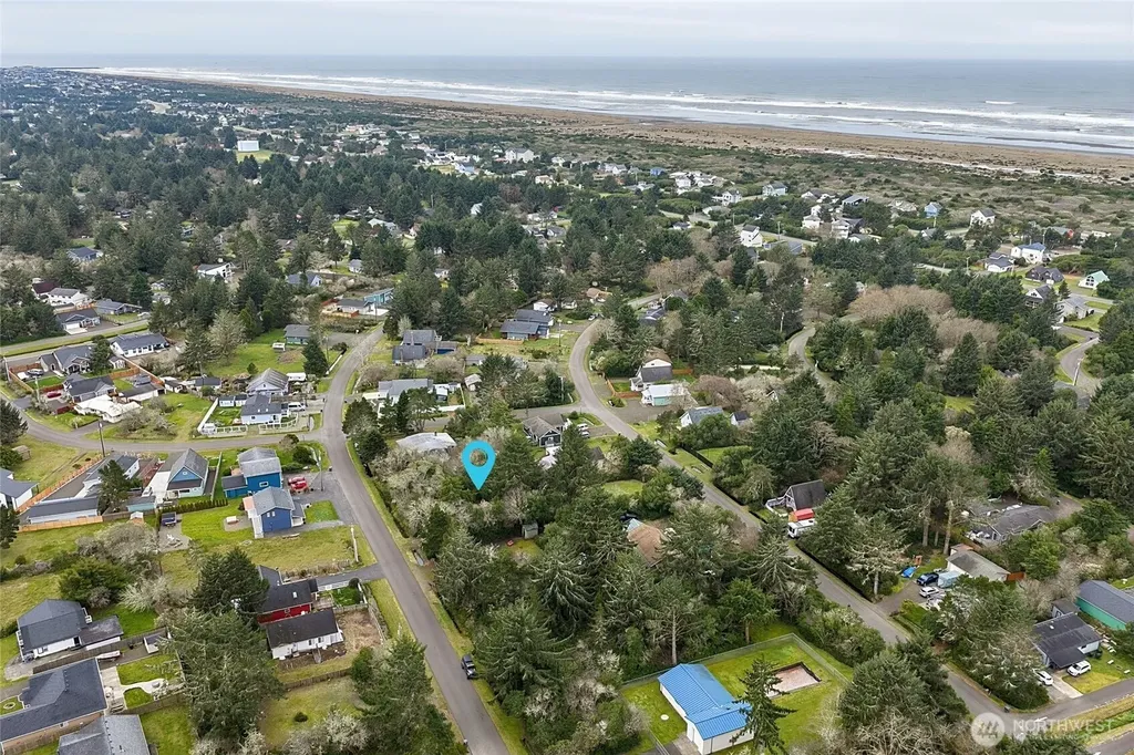 189 S Narwhal Loop SW Ocean Shores WA 98569