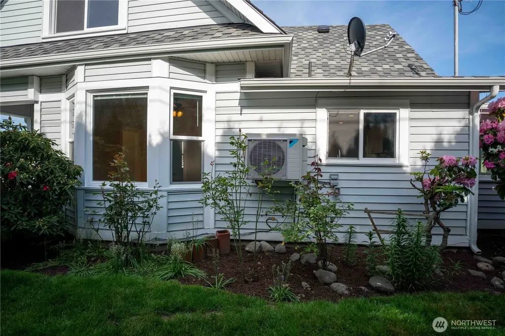 304 Sumas Avenue Sumas WA 98295