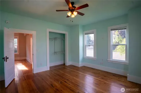 304 Sumas Avenue Sumas WA 98295