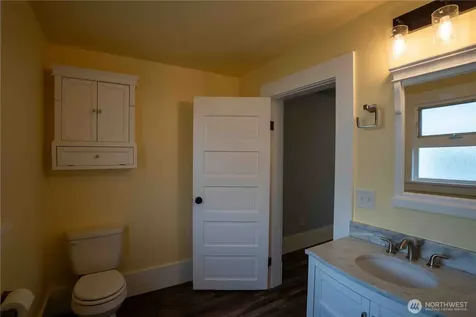 304 Sumas Avenue Sumas WA 98295