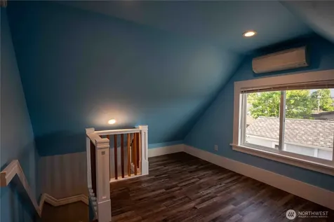 304 Sumas Avenue Sumas WA 98295