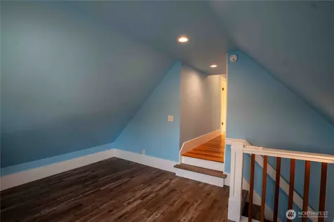 304 Sumas Avenue Sumas WA 98295