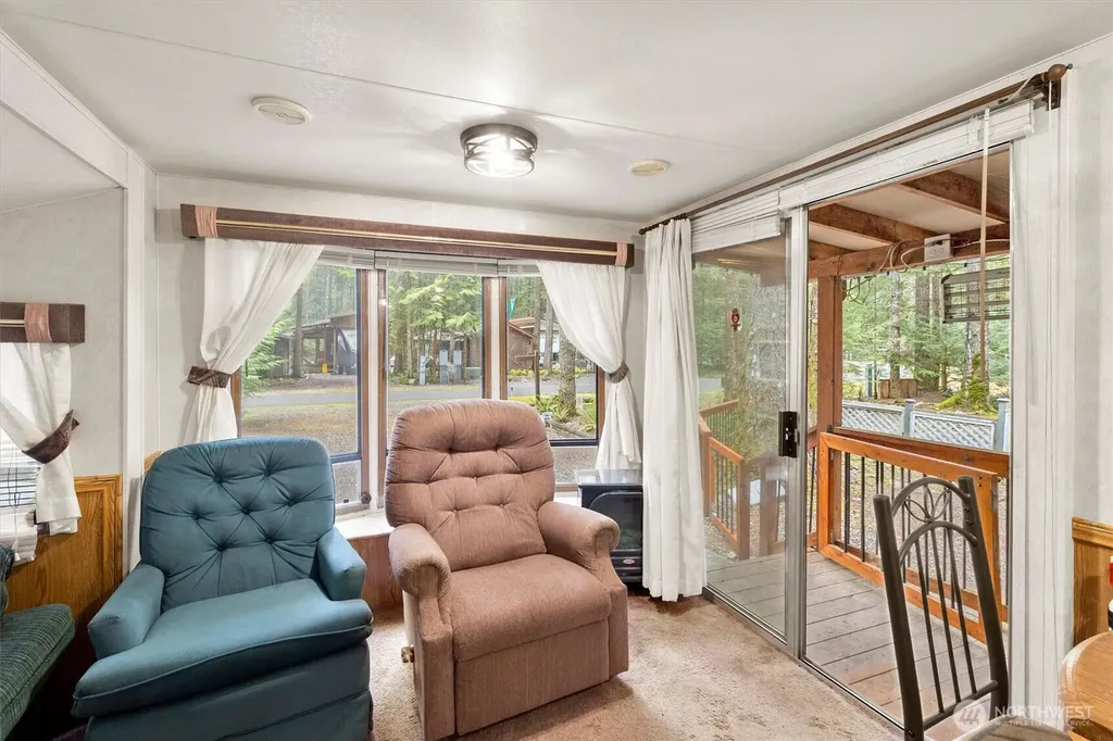 164 Chanterelle Drive Deming WA 98244