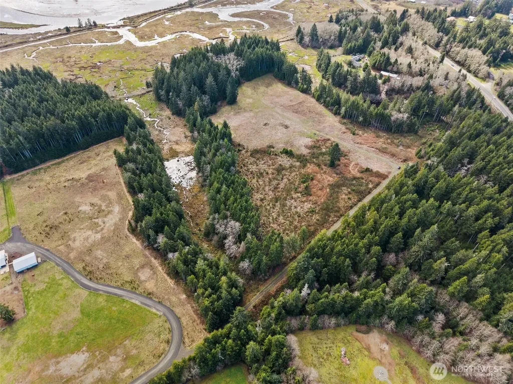 75 Bear Meadows Lane Aberdeen WA 98520