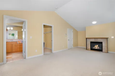 738 N 185th Street Shoreline WA 98133