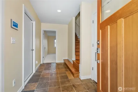 738 N 185th Street Shoreline WA 98133