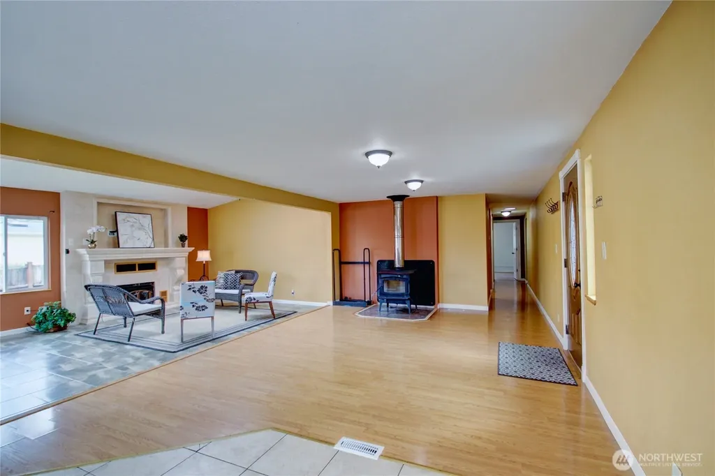 12513 8th Drive NW Marysville WA 98271