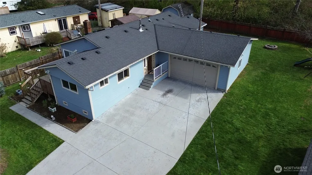 12513 8th Drive NW Marysville WA 98271