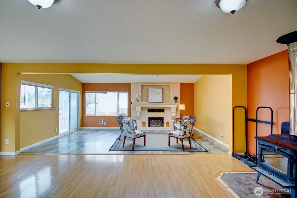 12513 8th Drive NW Marysville WA 98271