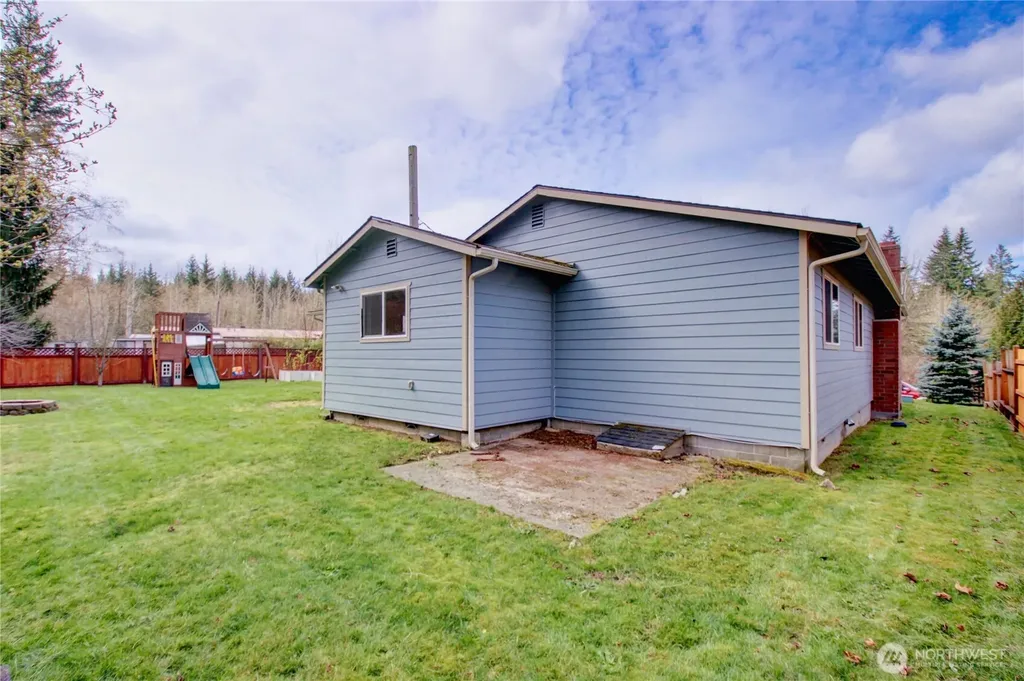 12513 8th Drive NW Marysville WA 98271