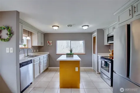 12513 8th Drive NW Marysville WA 98271