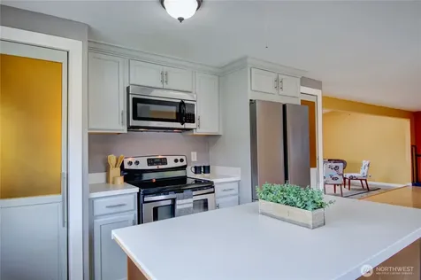 12513 8th Drive NW Marysville WA 98271