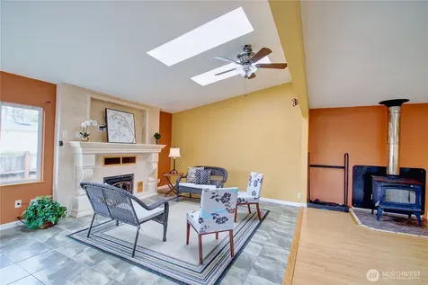 12513 8th Drive NW Marysville WA 98271