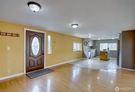 12513 8th Drive NW Marysville WA 98271