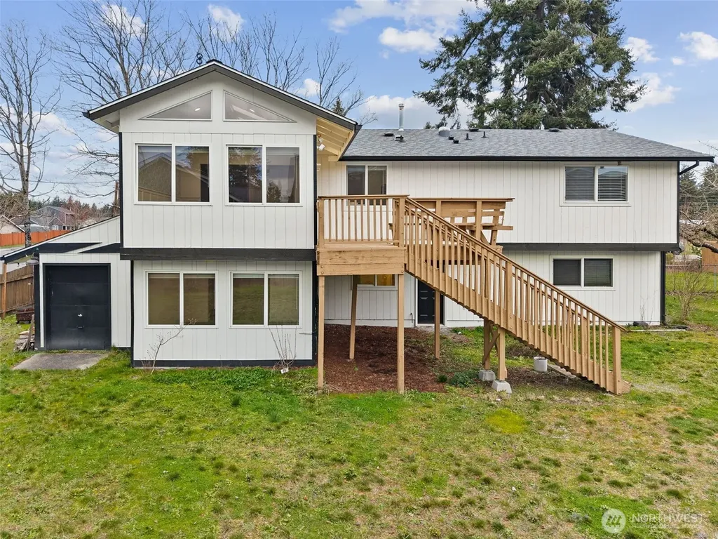 3810 180th St E Tacoma WA 98446