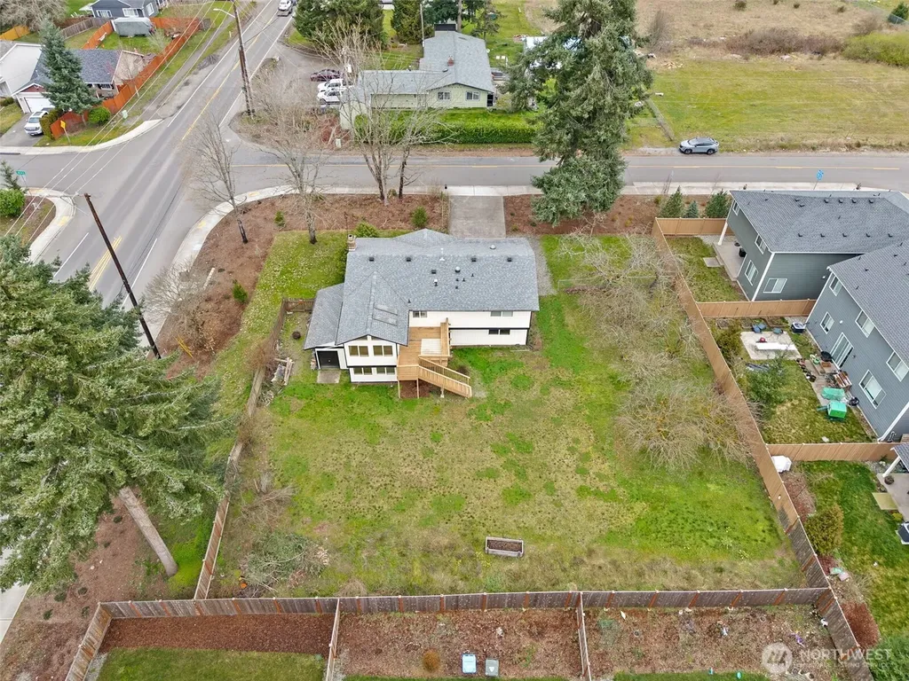 3810 180th St E Tacoma WA 98446