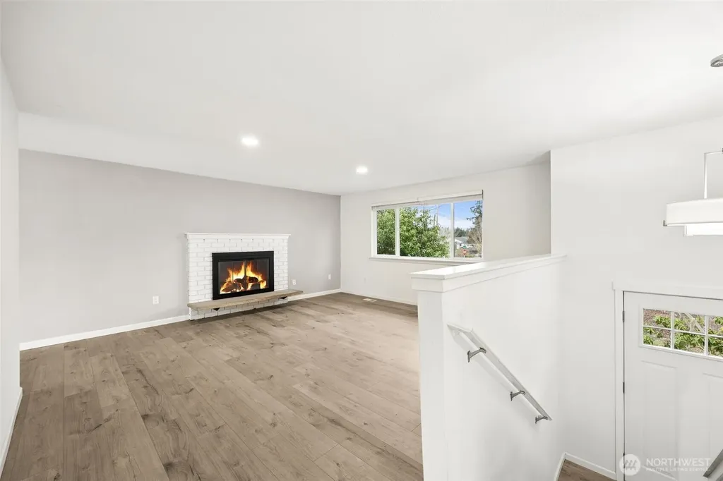 3810 180th St E Tacoma WA 98446