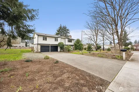 3810 180th St E Tacoma WA 98446