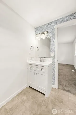 3810 180th St E Tacoma WA 98446