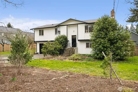 3810 180th St E Tacoma WA 98446