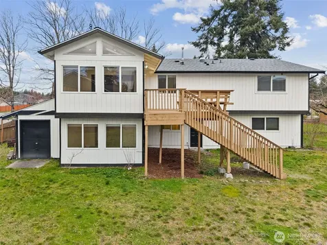 3810 180th St E Tacoma WA 98446