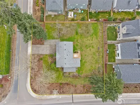3810 180th St E Tacoma WA 98446