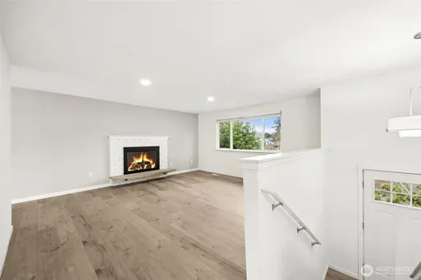 3810 180th St E Tacoma WA 98446
