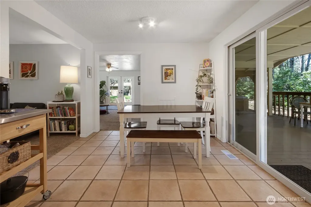 102 Crumb Road Morton WA 98356