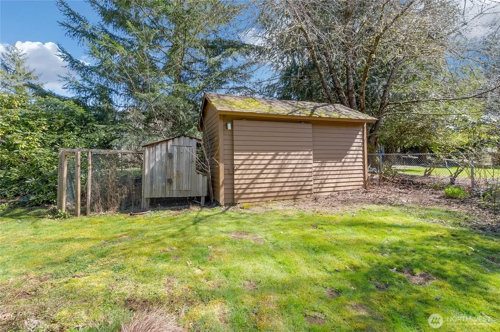 102 Crumb Road Morton WA 98356