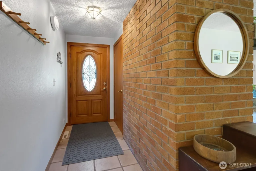 102 Crumb Road Morton WA 98356
