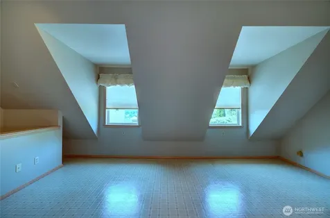 2907 Narrows Place Tacoma WA 98407