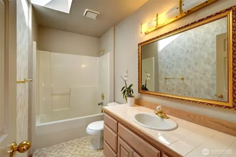 2907 Narrows Place Tacoma WA 98407