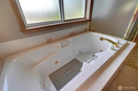 2907 Narrows Place Tacoma WA 98407