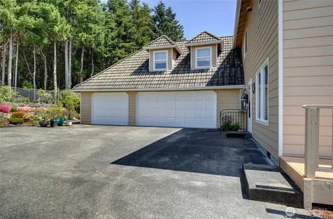 2907 Narrows Place Tacoma WA 98407