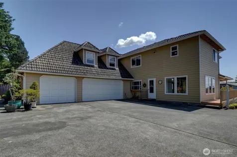 2907 Narrows Place Tacoma WA 98407